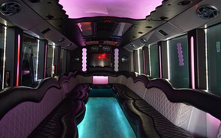 detroit limo buses